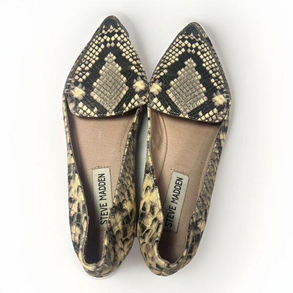 Steve Madden Shoes - Steve Madden Women's Snake Pattern Slip On Shoe Size 5